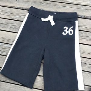 Black/White Jogger Shorts Sz L Kids (10-12)
